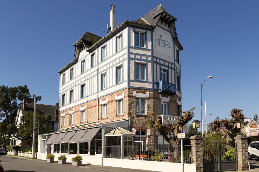 Demeures & Chateaux - Le Saint Pierre, Hotel 3*