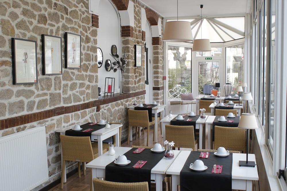 Hotel Demeures & Chateaux - Le Saint Pierre,