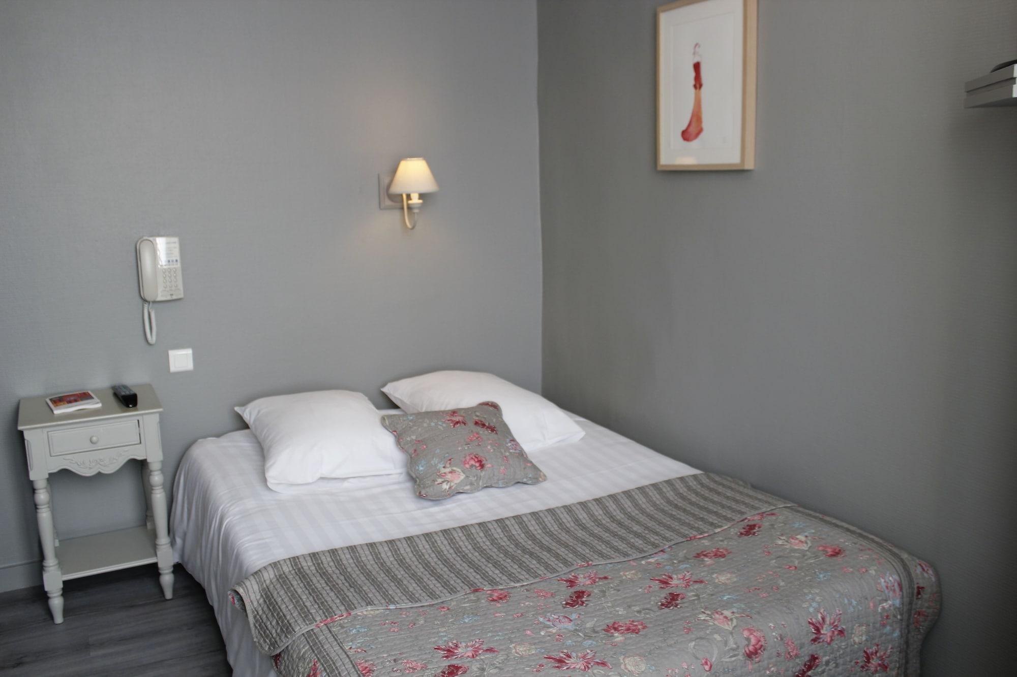 Le Saint Pierre, Hotel